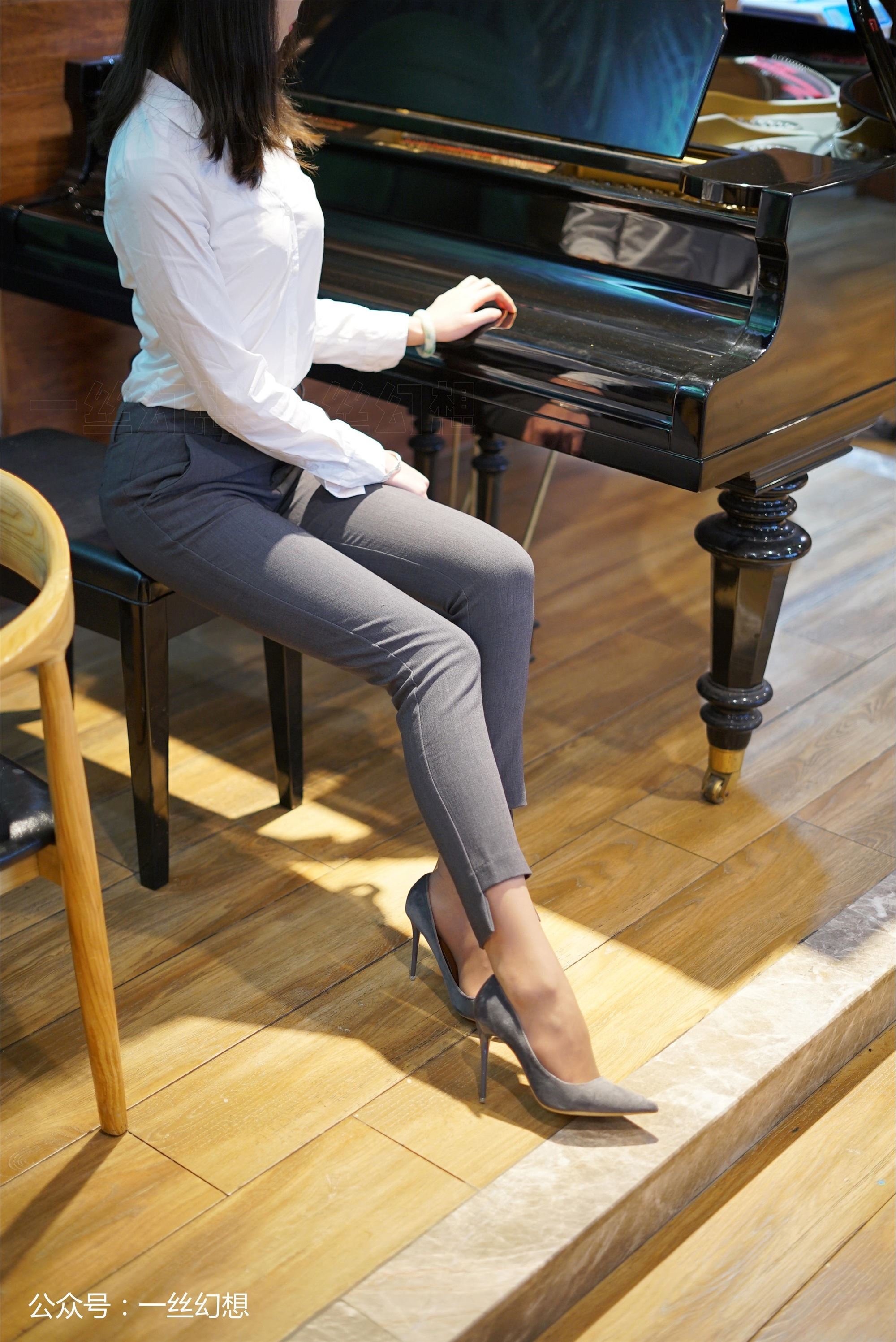 高丝女子图鉴 袜小喵×一丝幻想 NZ036 茜茜